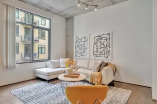 Photo #5: 230002502 Listing