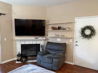 Photo #5: 230002529 Listing