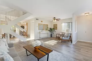 Photo #5: 230002579 Listing