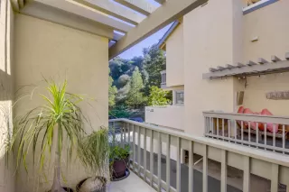 Photo #5: 230002583 Listing