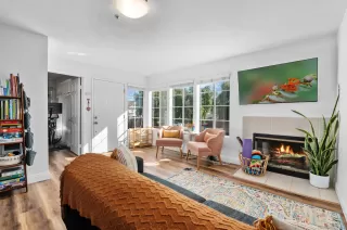 Photo #2: 230002589 Listing 