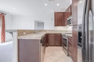 Photo #4: 230002595 Listing 