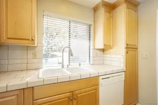 Photo #6: 230002606 Listing 