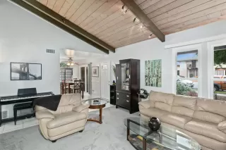 Photo #4: 230002626 Listing