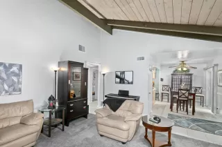 Photo #5: 230002626 Listing