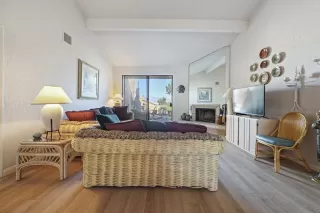 Photo #6: 230002636 Listing 