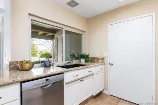 Photo #6: 230002646 Listing