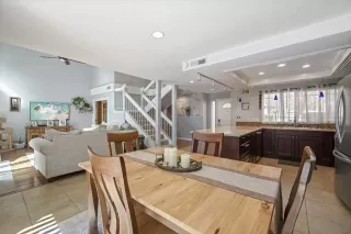 Photo #5: 230002657 Listing