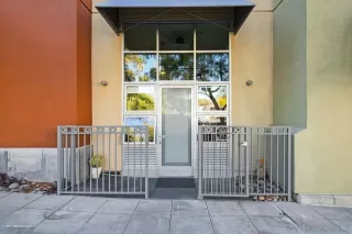 Photo #2: 230002673 Listing