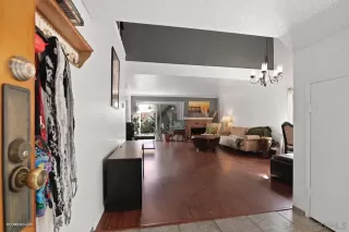 Photo #3: 230002674 Listing 