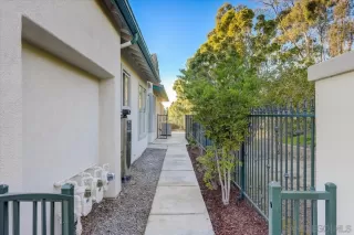 Photo #3: 230002700 Listing