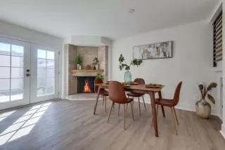 Photo #5: 230002713 Listing 