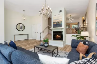 Photo #6: 230002756 Listing