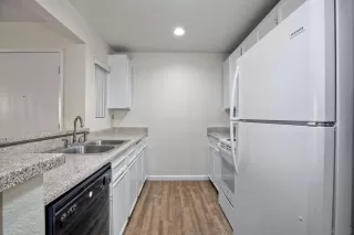 Photo #3: 230002846 Listing