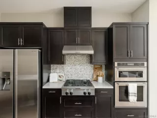 Photo #5: 230002859 Listing