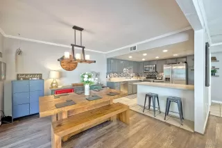 Photo #6: 230002976 Listing