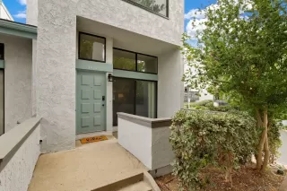 Photo #2: 230002979 Listing