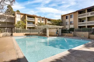 Photo #3: 230002998 Listing