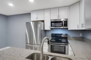 Photo #6: 230002998 Listing