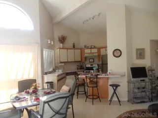 Photo #5: 230003025 Listing