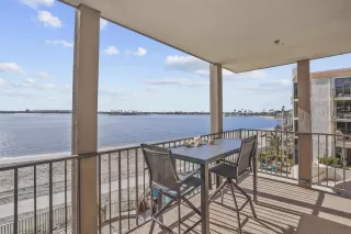 Photo #3: 230003028 Listing