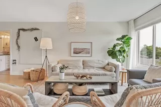 Photo #1: 230003062 Listing