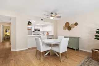 Photo #6: 230003071 Listing