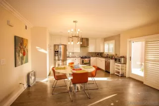 Photo #4: 230003091 Listing