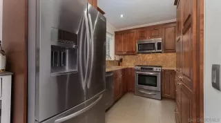 Photo #5: 230003094 Listing