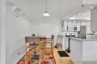 Photo #4: 230003102 Listing