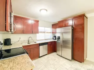 Photo #2: 230003138 Listing