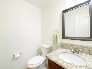 Photo #4: 230003138 Listing