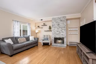 Photo #5: 230003143 Listing