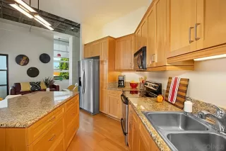 Photo #3: 230003151 Listing