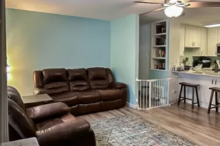 Photo #3: 230003162 Listing