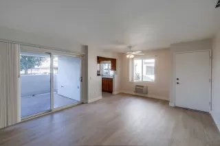 Photo #6: 230003166 Listing