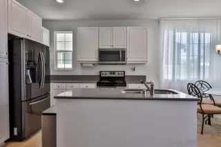 Photo #6: 230003174 Listing 