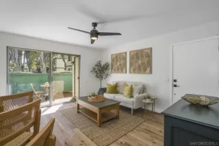 Photo #4: 230003180 Listing 