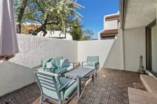 Photo #2: 230003184 Listing