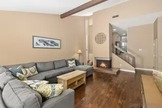 Photo #4: 230003184 Listing