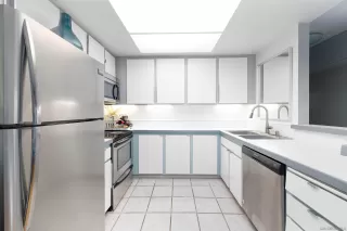 Photo #4: 230003192 Listing