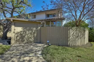 Photo #1: 230003197 Listing