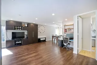 Photo #3: 230003197 Listing