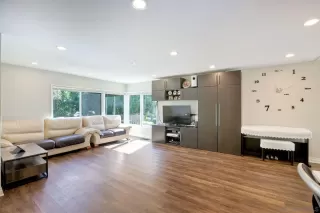 Photo #4: 230003197 Listing