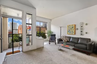 Photo #3: 230003217 Listing 