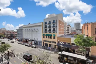 Photo #5: 230003217 Listing 