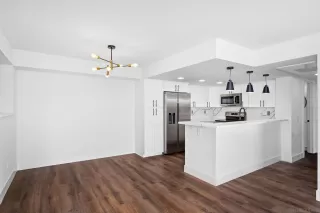 Photo #6: 230003281 Listing