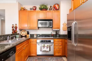 Photo #6: 230003388 Listing