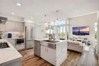 Photo #1: 230003420 Listing 