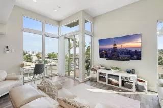 Photo #3: 230003420 Listing 